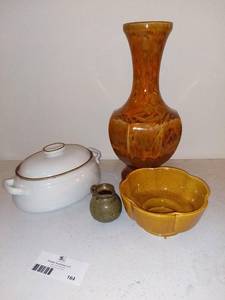 lot 164 image: 70s Kitchen Collection