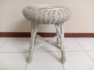 lot 176 image: 1970s Wicker Stool