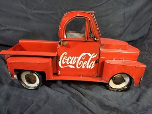 lot 13 image: New Coca Cola Recycled Metal Truck