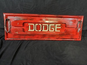 lot 45 image: New Recycled Metal Dodge Tailgate Sign