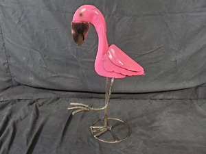 lot 46 image: New Recycled Metal Garden Art Pink Flamingo