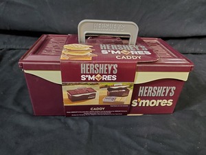 lot 79 image: New Hershey Smores Caddy