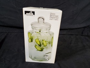 lot 94 image: New 1.1 Gallon Glass Beverage Dispenser