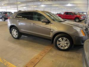 lot 3 image: 2012 Cadillac SRX Luxury..LOW Miles