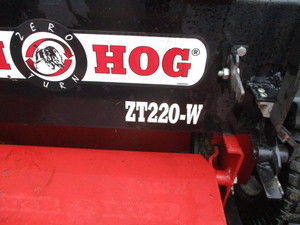 lot 4 image: Bush Hog ZT220-W Zero Turn Mower
