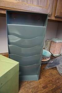 lot 126 image: Metal Storage BoxContainer With Metal Hanging Organizer