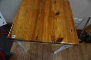 lot 130 image: Wood Utility Table White Legs With Wood Grain Top
