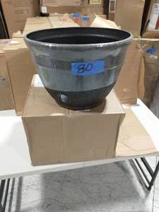 lot 80 image: Rope HD Resin Hose Pot