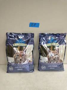 lot 88 image: 2 Blue Buffalo Wilderness Chicken Recipe Grain-Free Dry Cat Food