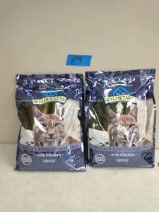 lot 89 image: 2 Blue Buffalo Wilderness Chicken Recipe Grain-Free Dry Cat Food