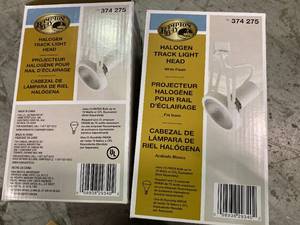 lot 2 image: 96 boxes of Track Lights Customer Returns See Pictures