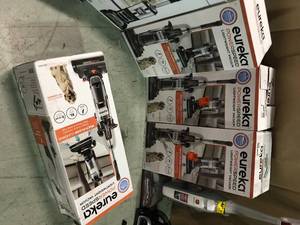 lot 30 image: Lot of 9 assorted vacuums Customer Returns See Pictures