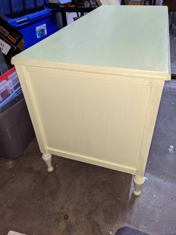 lot 86 image: Cheerful Country Yellow Storage Cabinet