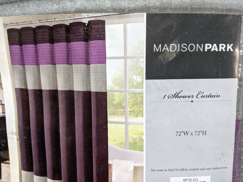 lot 69 image: Madison Park Shower Curtain & Toilet Seat Cover