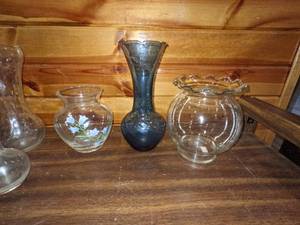 lot 50 image: Variety of Vases Just in Time for Spring Flowers