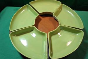 lot 131 image: Vintage Wooden Lazy Susan with Ceramic Servers