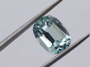 7.48 Carat Natural Aquamarine Gemstone $3,740 Retail