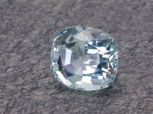 8.12 Carat Natural Aquamarine Gemstone $4060 Retail