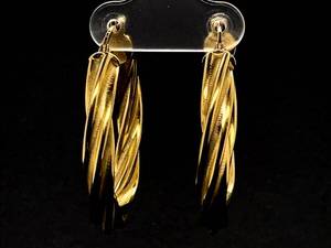 Twisted Medium Gold Hoop Earrings $650 Retail Estimate VIDEO