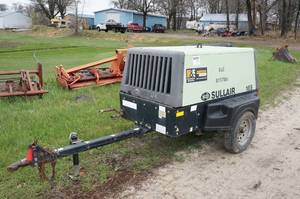 lot 11 image: 2014 Sullair 185 Trailer Mounted Rotary Screw Air Compressor - Not Running