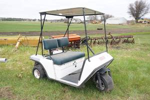 lot 30 image: White EZ-Go Electric 3 Wheel Golf Cart - Needs Batteries
