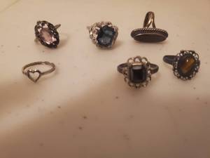 lot 88 image: Collection Of 6 Sterling Silver Rings
