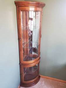 lot 98 image: lighted Corner Cabinet With Mirrors