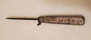 lot 108 image: Capital Ice And Fuel Co Ice Pick