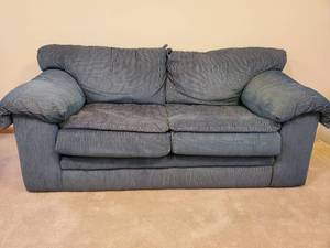 lot 129 image: Blue Striped Loveseat