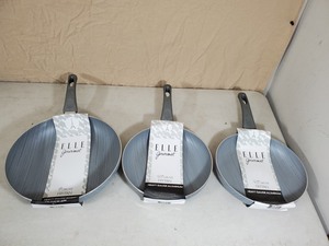 lot 27 image: 3 New Elle Gourmet Fry Pans