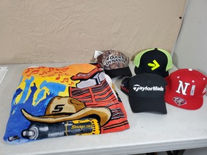 lot 35 image: Snap On Beach Towels and Hats
