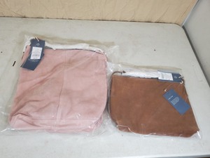 lot 37 image: 2 New Suede Purses