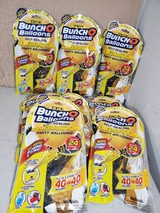 lot 72 image: 8 Packages of Zuru Bunch O Balloons Self Sealing