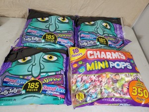 lot 97 image: 4 Large Bags of Assorted Candy