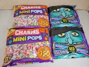 lot 114 image: 4 Large Bags of Candy
