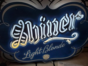 lot 3 image: New Shiner Light Blonde Neon Beer Sign