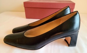 Amalfi Leather Pumps