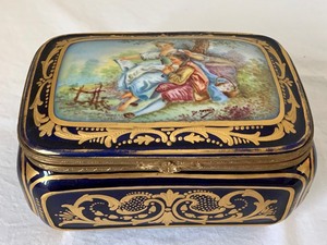 Vintage Painted Dresser Box