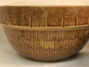 Three Vintage USA Pottery Nesting Mixing Bowls