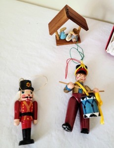 Vintage Wood Christmas Ornaments