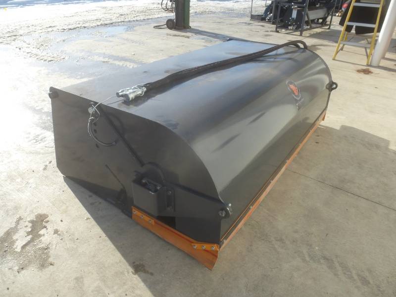 lot 28 image: 2020 Wolverine 72  Box Bucket Sweeper Attachment