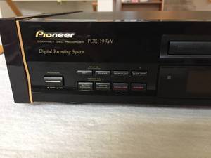 lot 5 image: Pioneer CD Recorder (Model PDR-19RW)