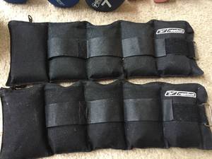 lot 68 image: Hand and Ankle Weights