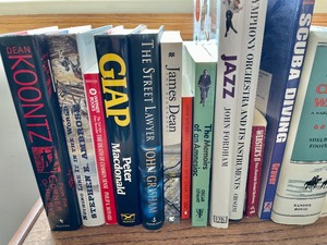 lot 116 image: Lot of Great Books
