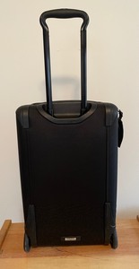 lot 133 image: Tumi Rollerbag
