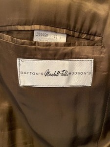 lot 160 image: 4 Mens Suit Coats
