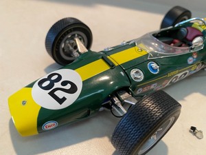lot 252 image: Carousel Die Cast Collector Car118 Scale-#82