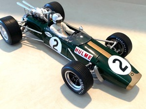 lot 33 image: SPARK 118 Brabham BT124 Diecast Car #2