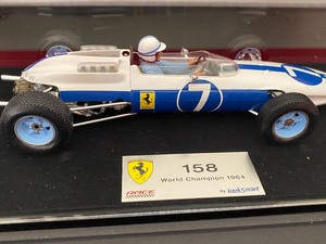 lot 249 image: Look Smart Ferrari Die Cast  #7 - 118 Die Cast Collector Car