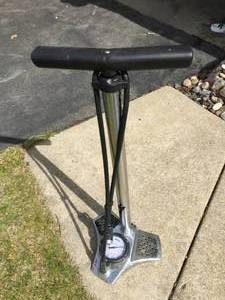 lot 174 image: Specialized Air Tool Pro Bike Pump